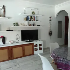  Apartamento Apartamento Cerca Del Mar Con Piscina Y Parking.